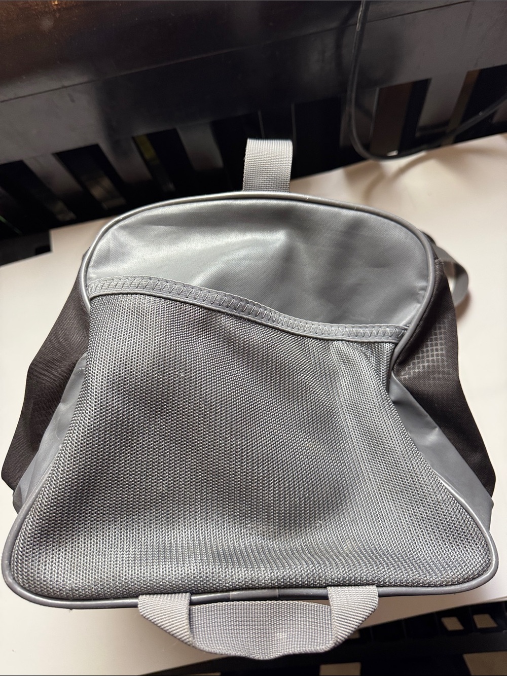 Under Armour Storm Duffle Bag Black Grey Gym Travel Sports Overnight - Picture 5 of 5